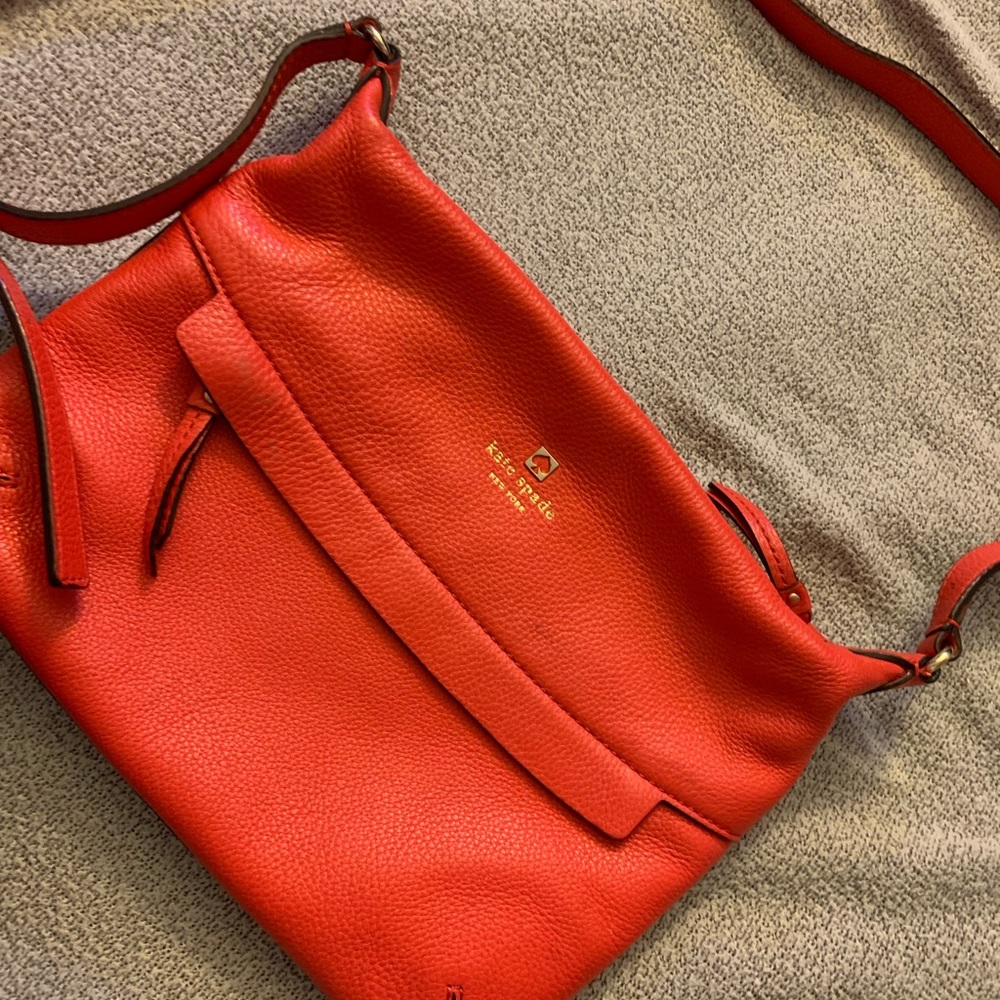 Red Kate Spade crossbody bag